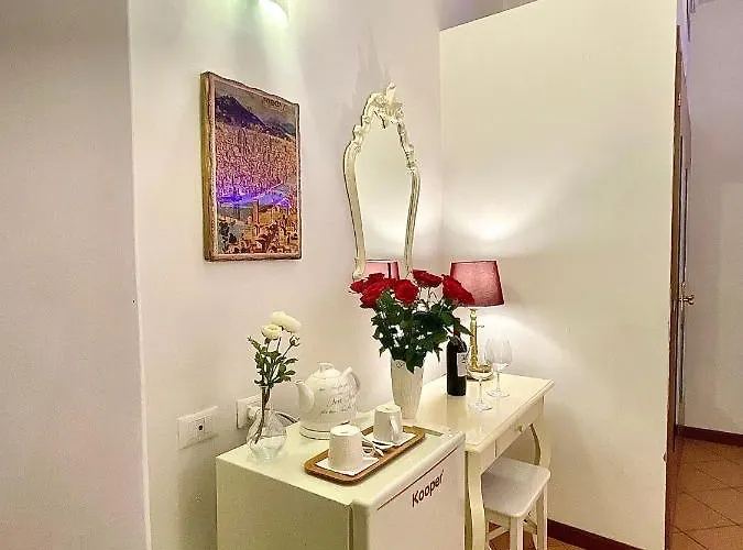 Milu - Milu Holidays Гостевой дом Флоренция